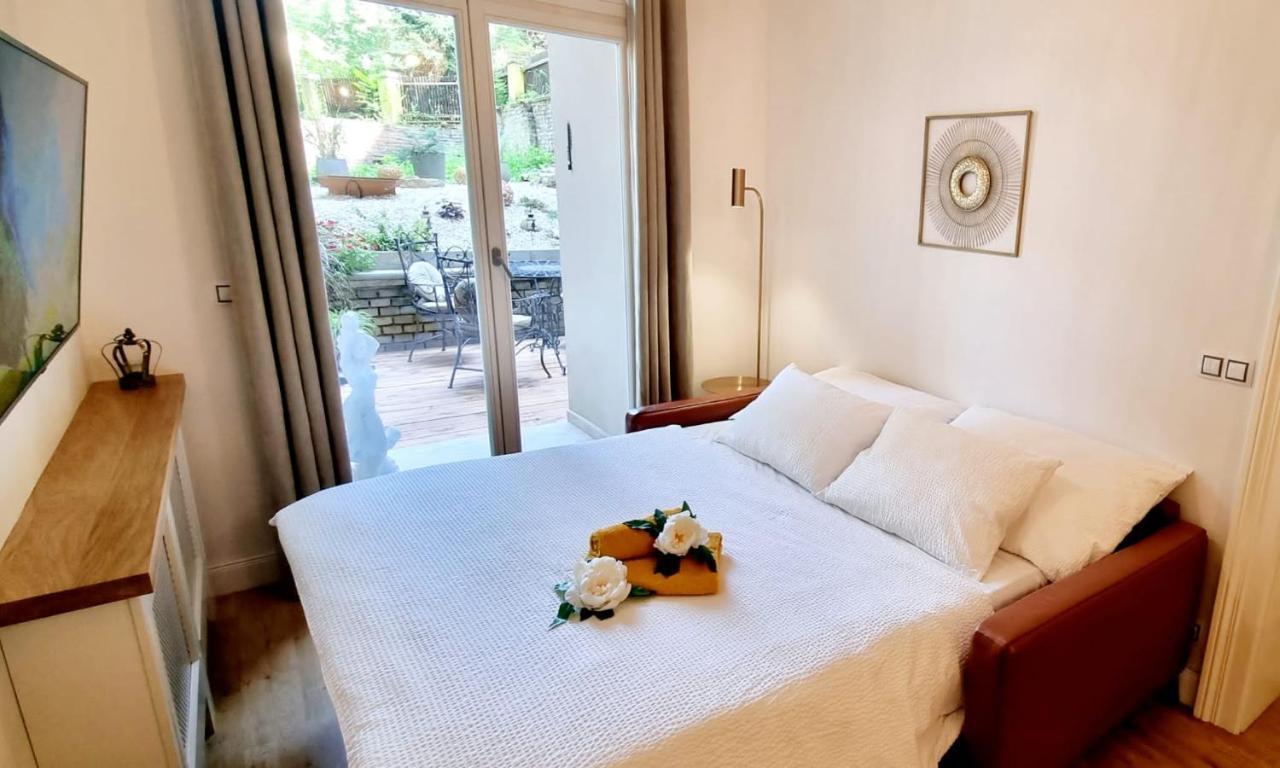 Appartement Amazing Flat With Garden, Vinohrady Near Center Praag