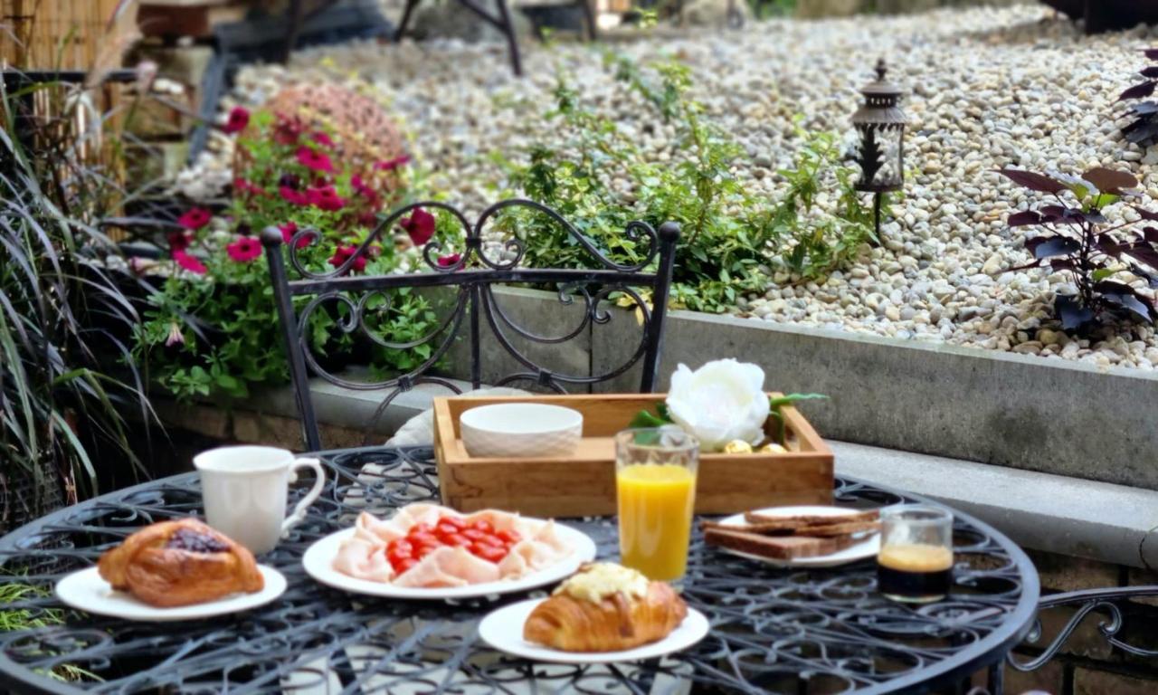 Amazing Flat With Garden, Vinohrady Near Center Appartement *